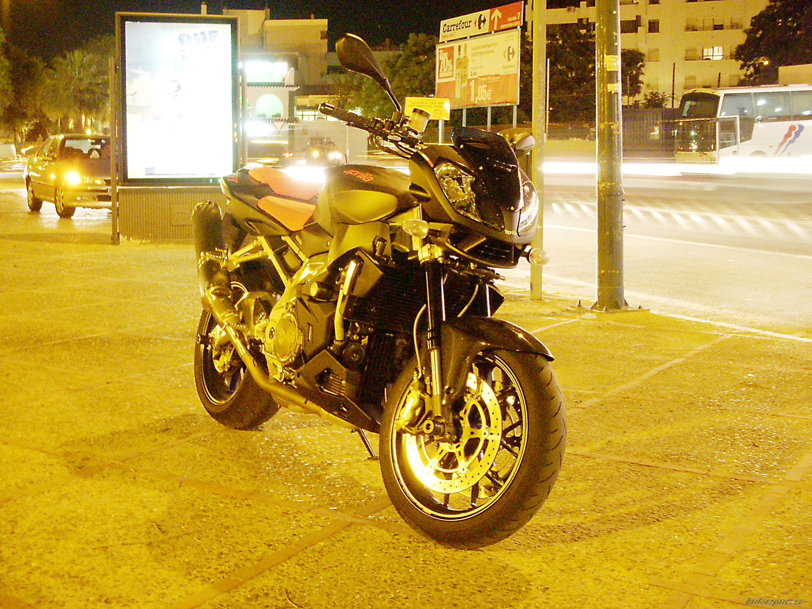 Photo 1692450