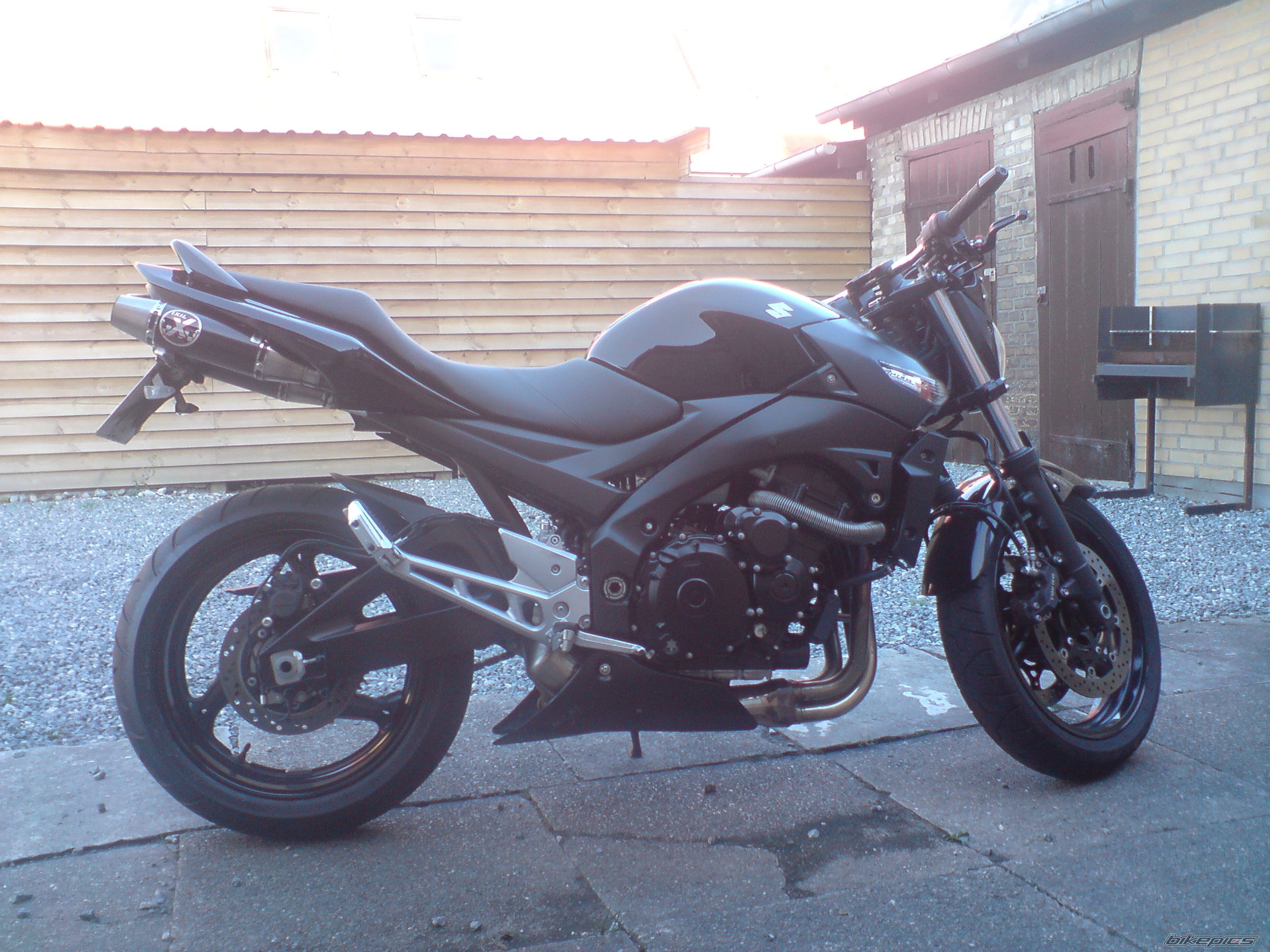 Photo 1692535