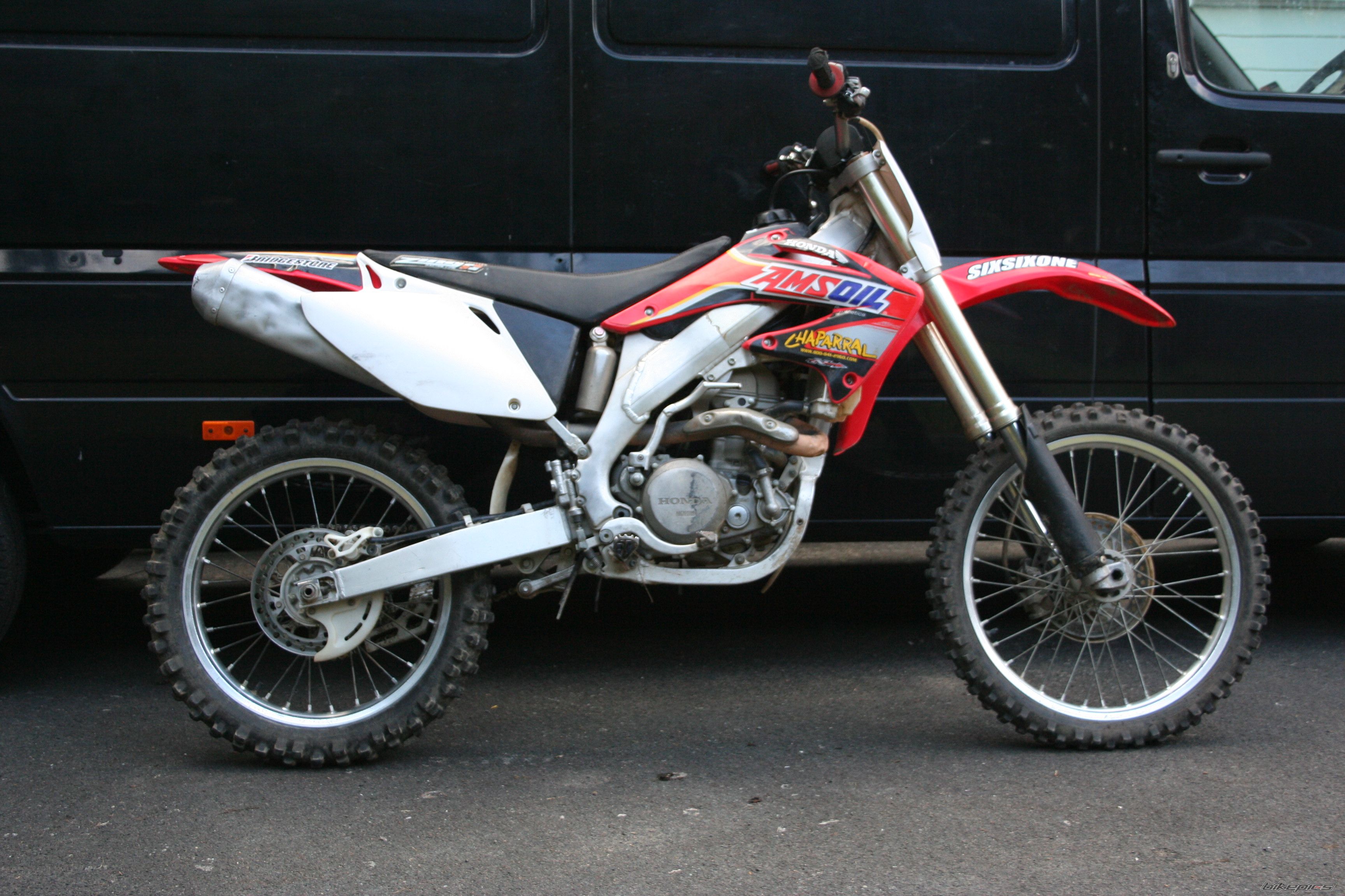 Photo 1692633