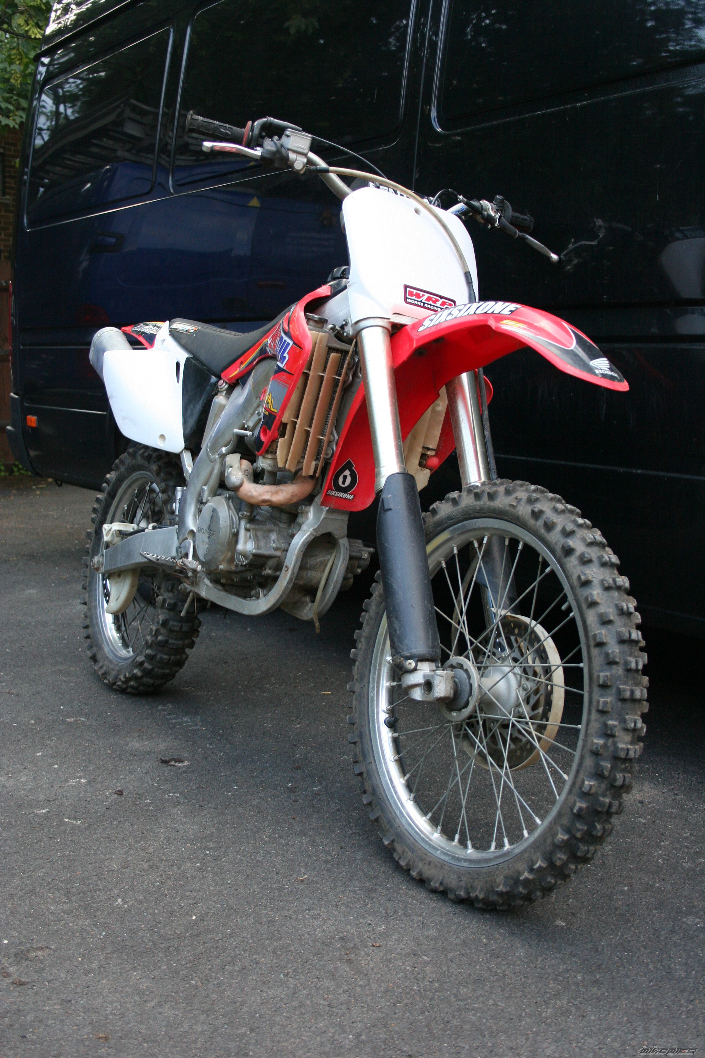 Photo 1692634