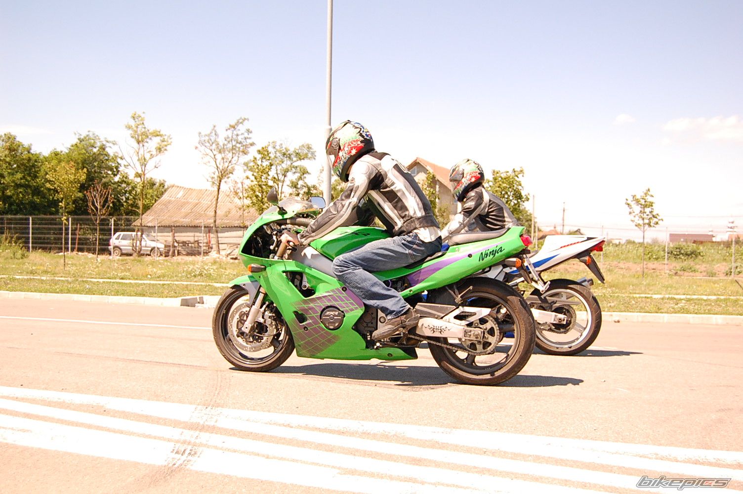 Photo 1692697