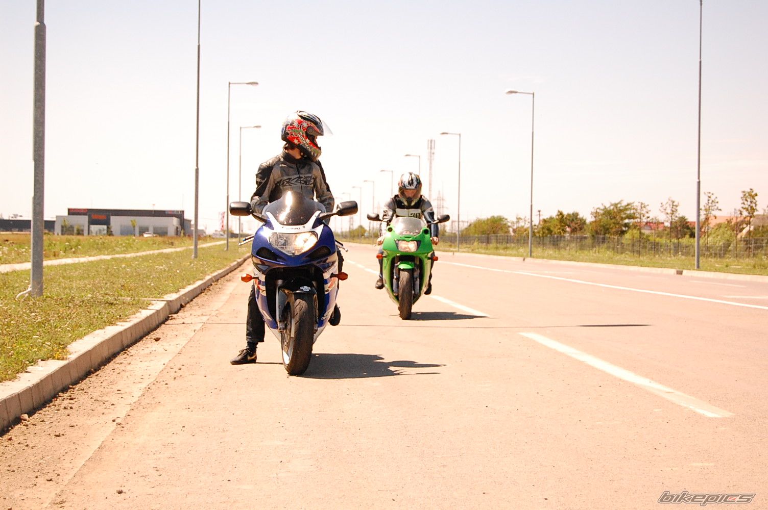 Photo 1692698