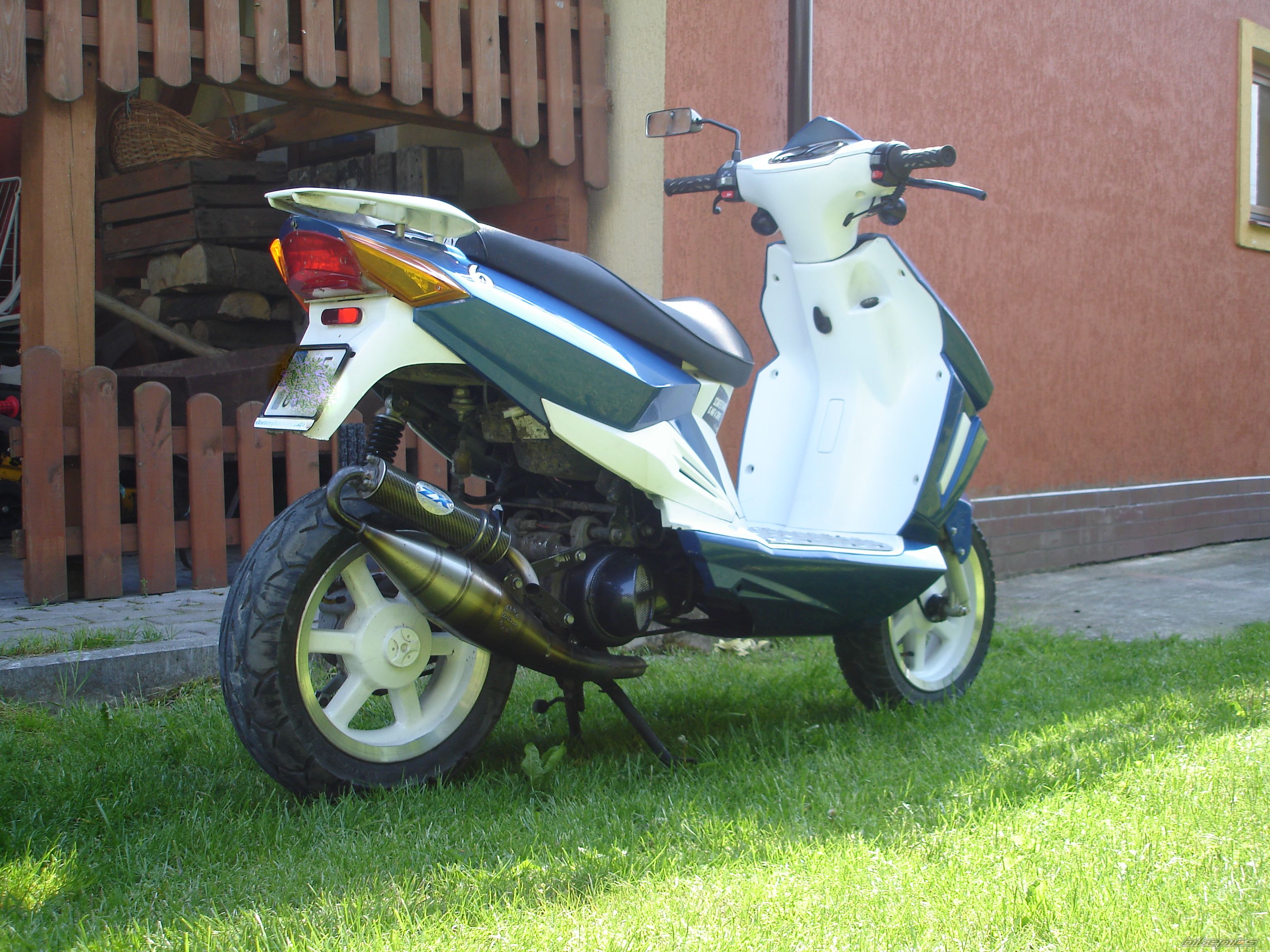 Photo 1692815