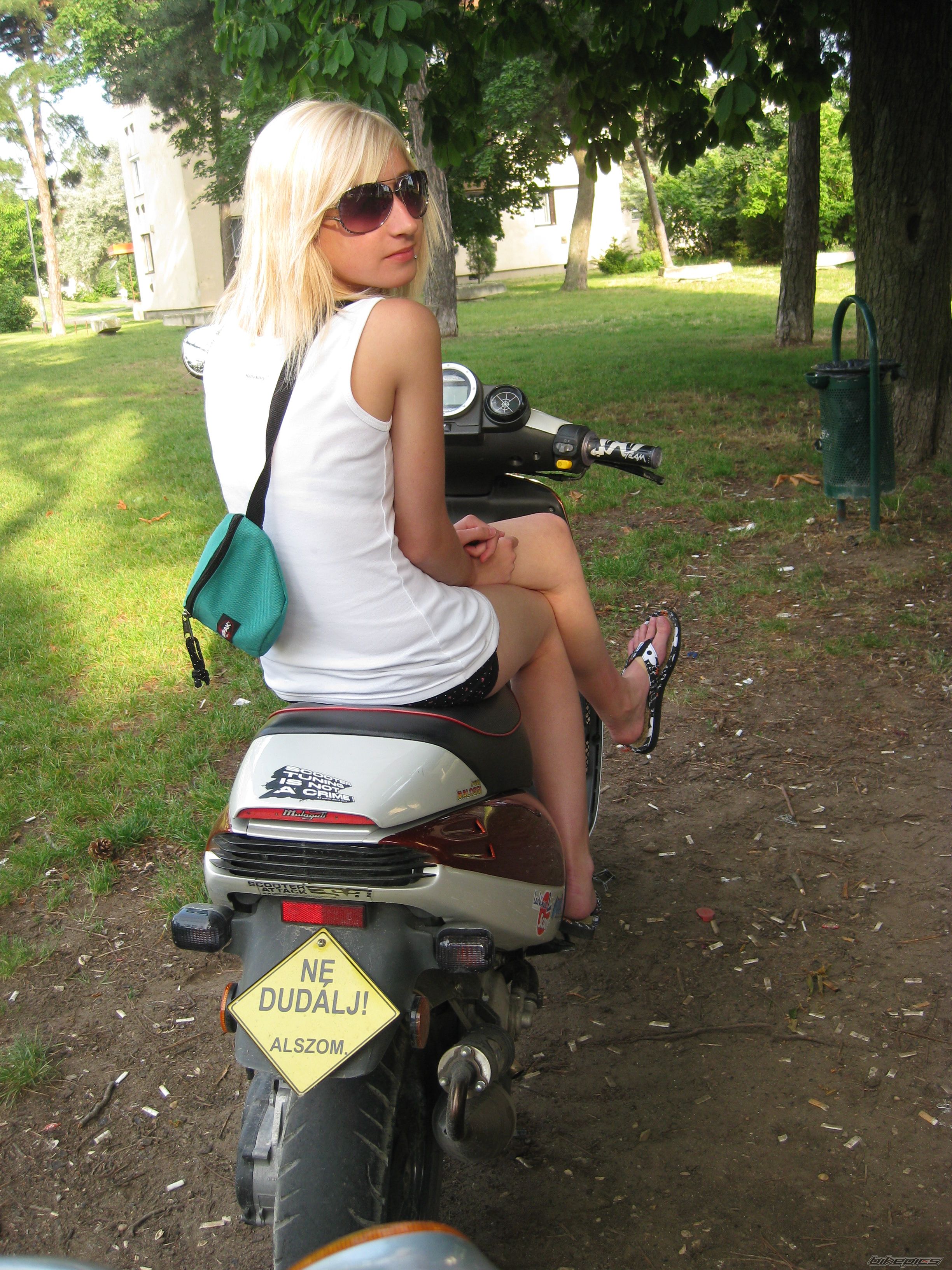 Photo 1692819