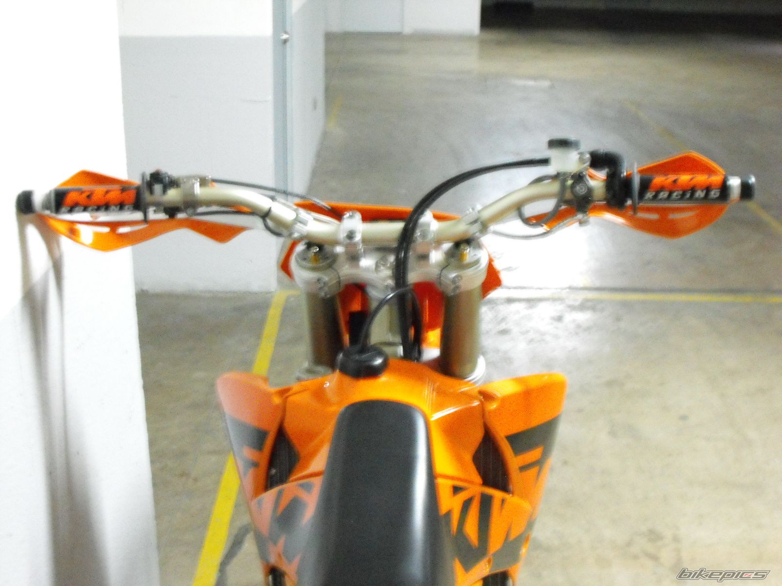 Photo 1692849