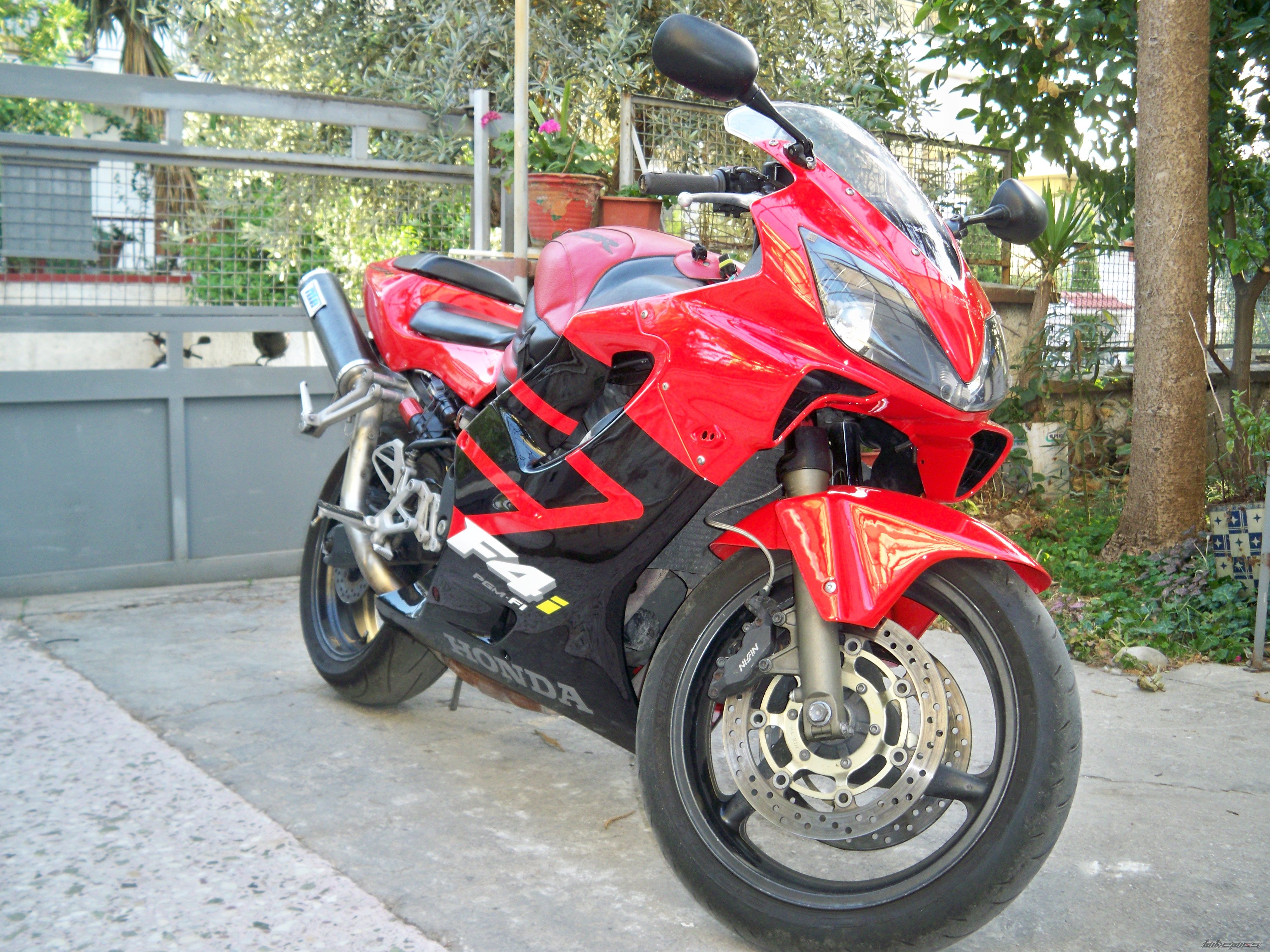 Photo 1692946