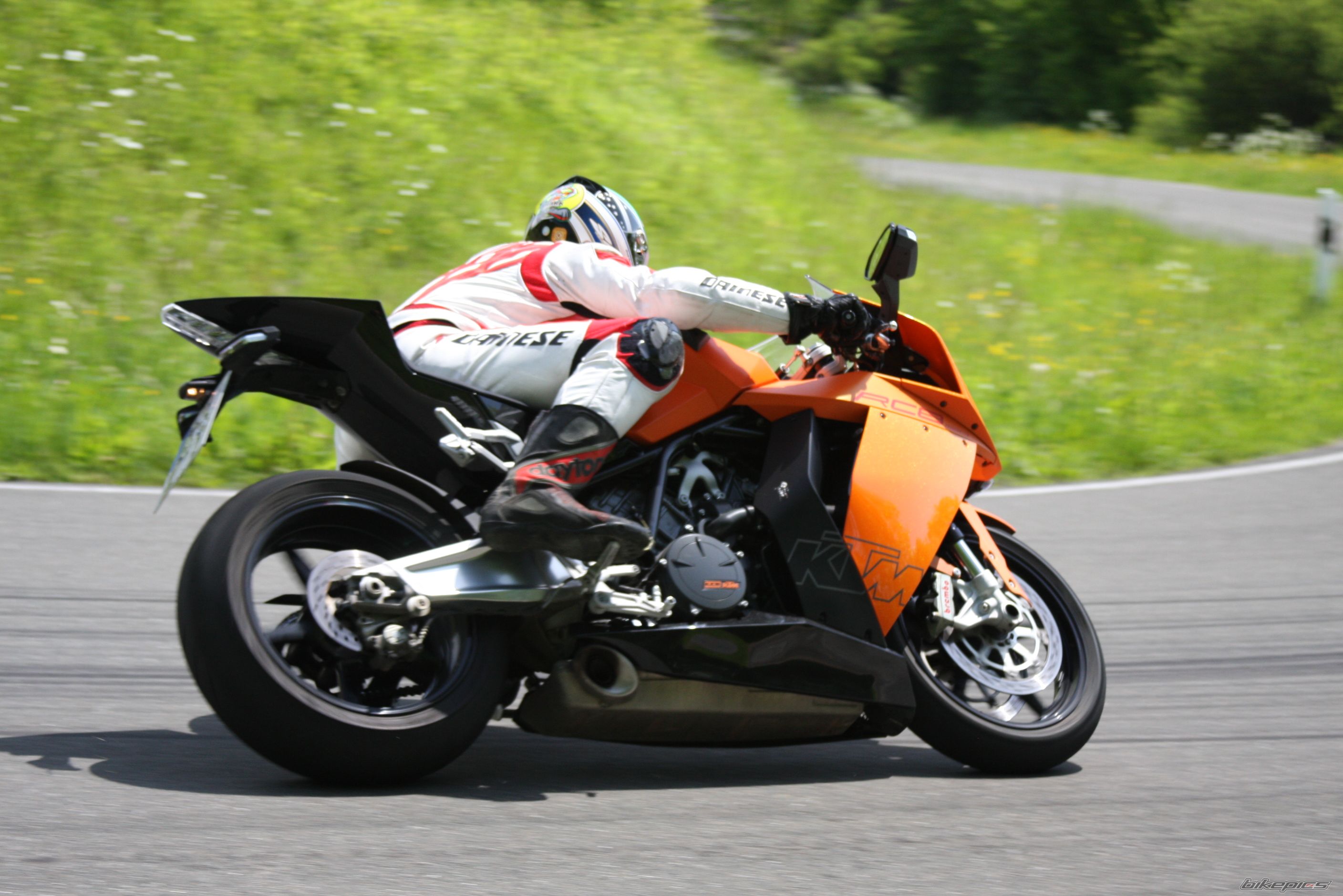 Photo 1692974