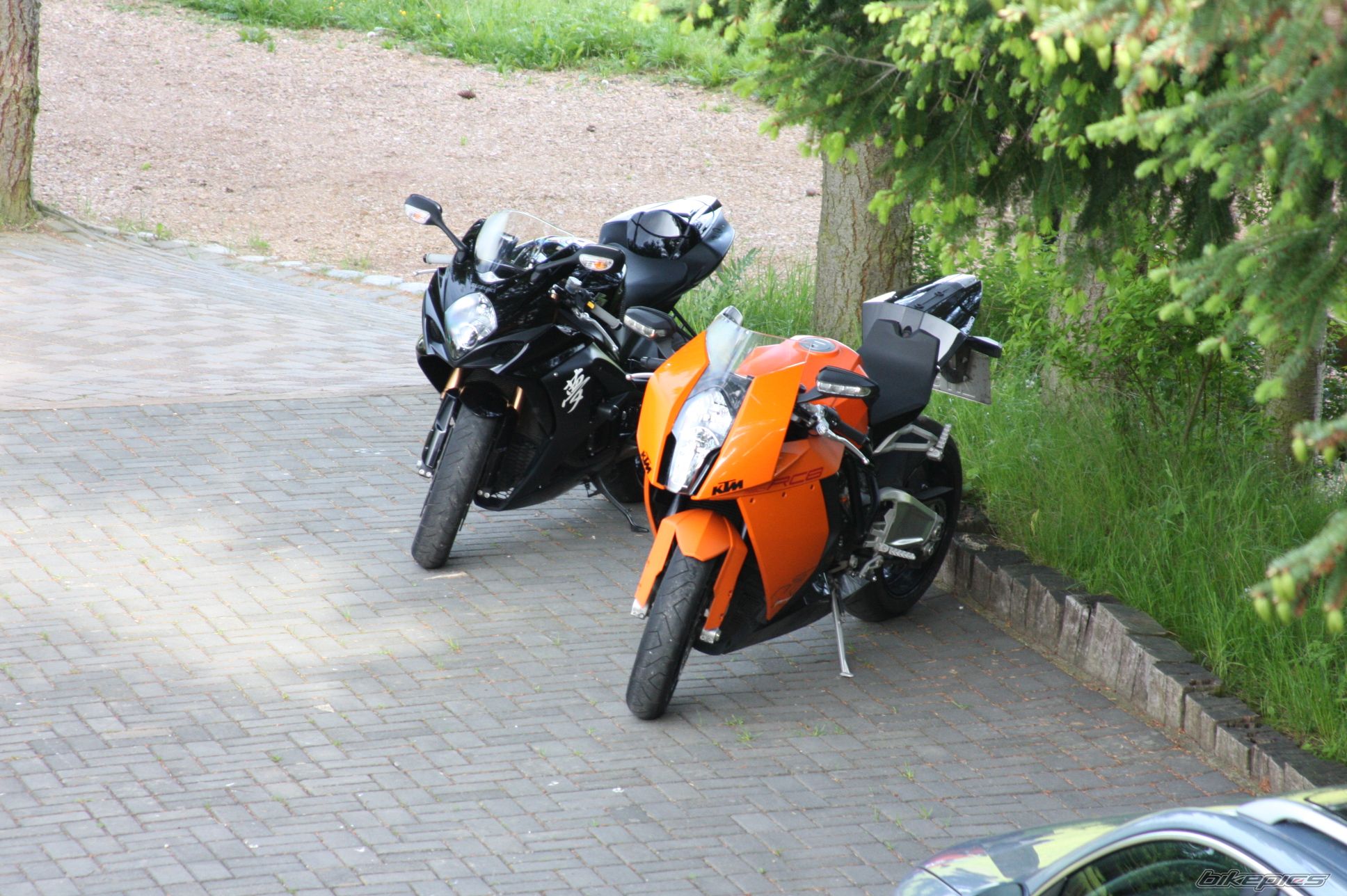 Photo 1692997