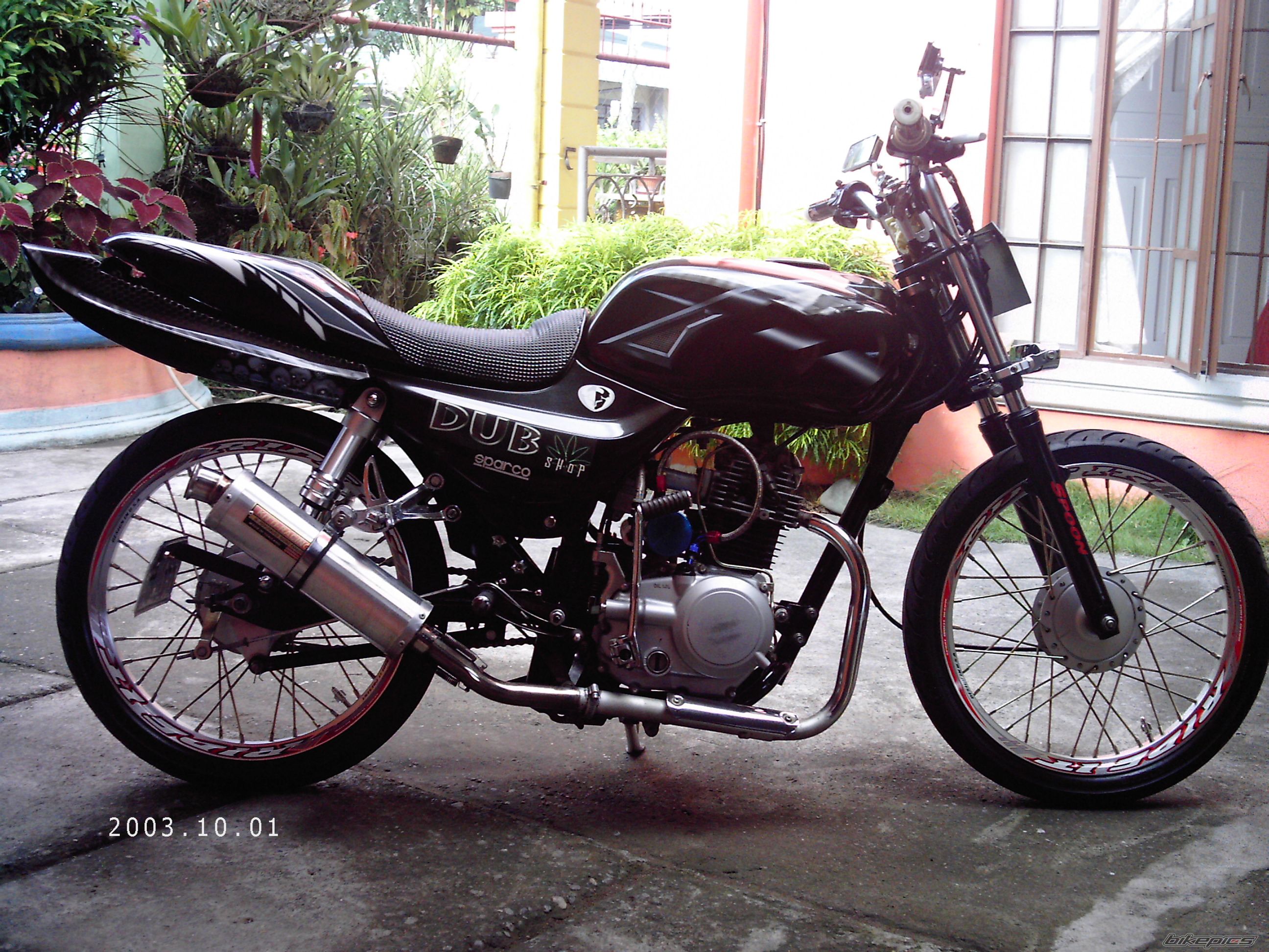 Photo 1693093