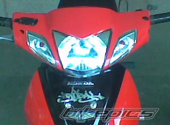Photo 1693116