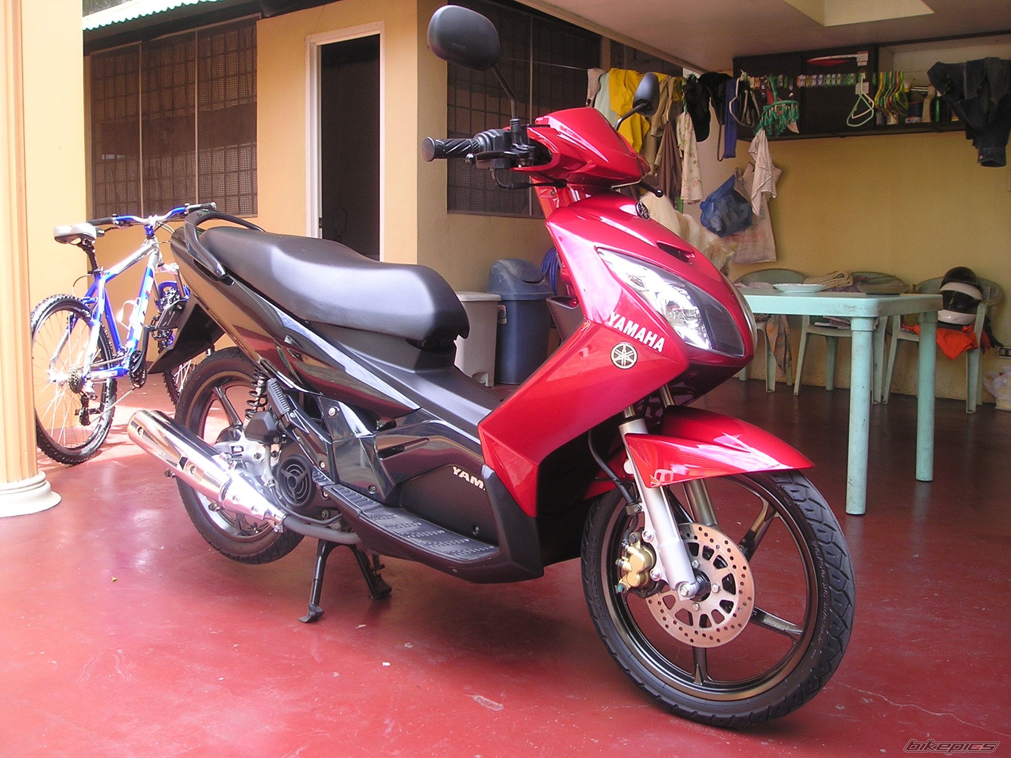 Photo 1693141