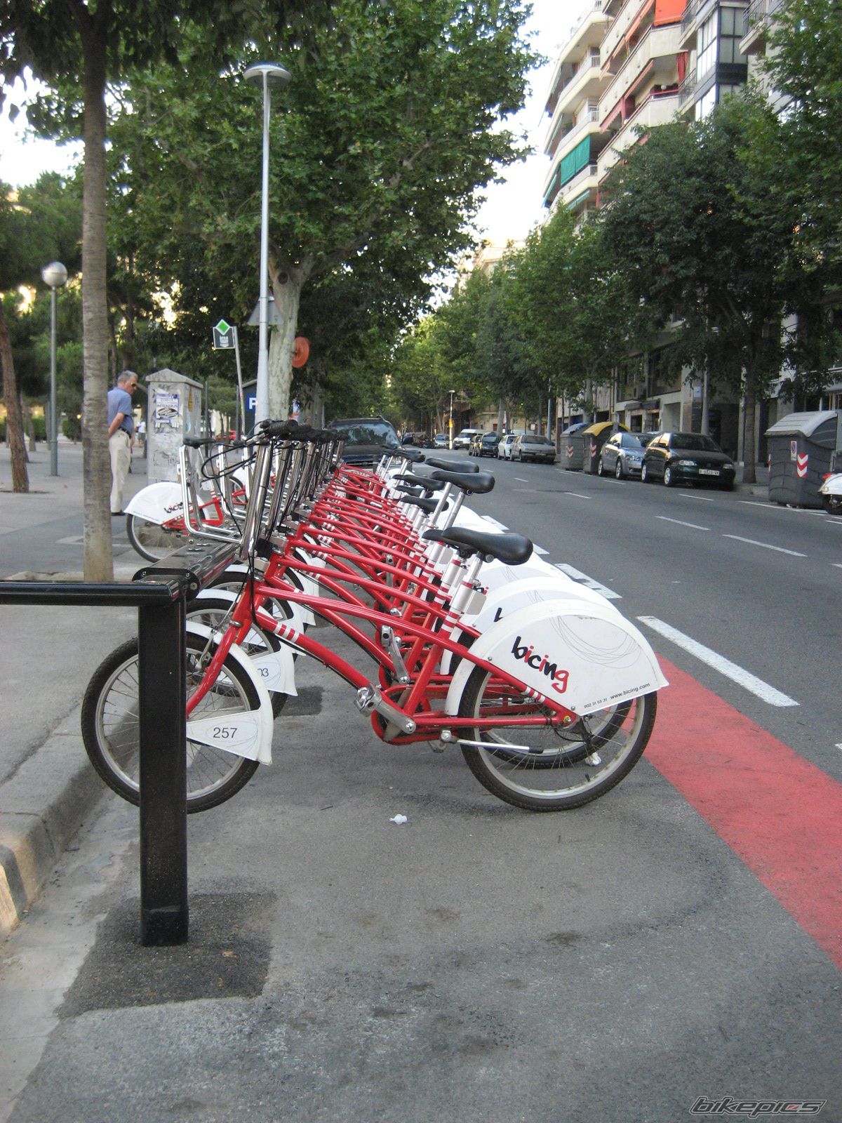 Photo 1693165