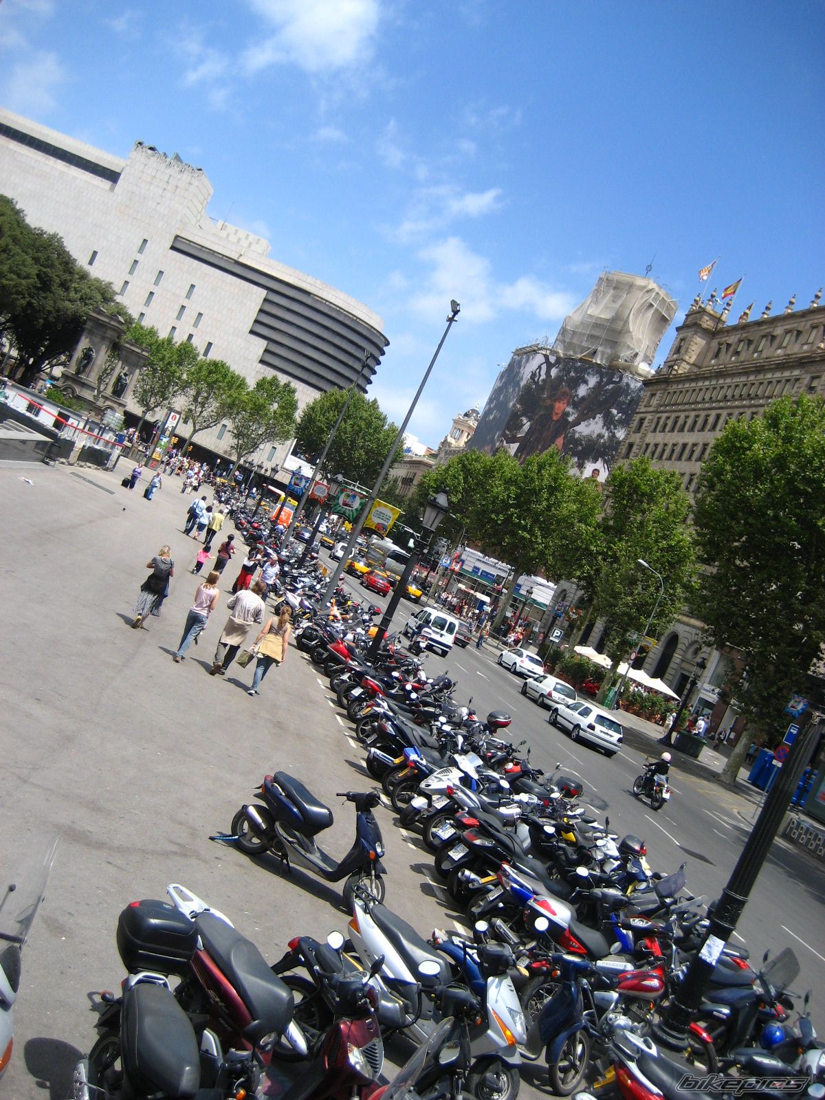 Photo 1693168