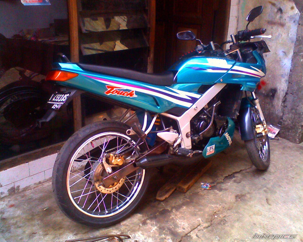 Photo 1693193