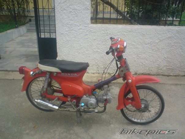 Photo 1693200
