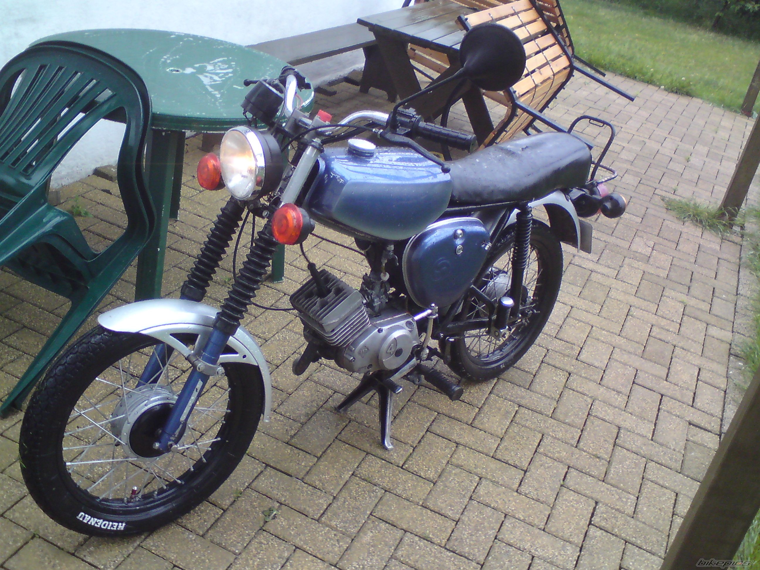Photo 1693247