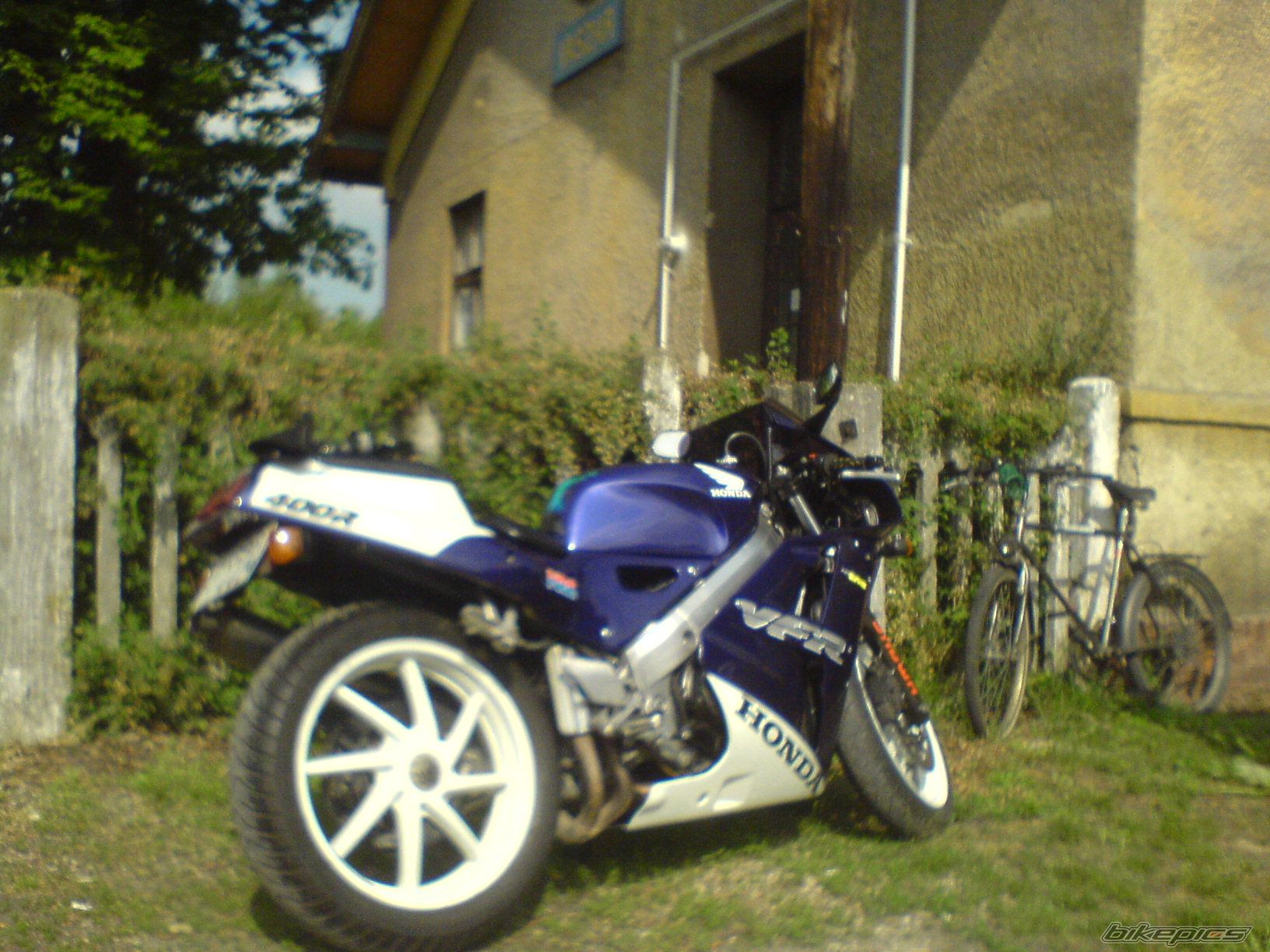 Photo 1693274