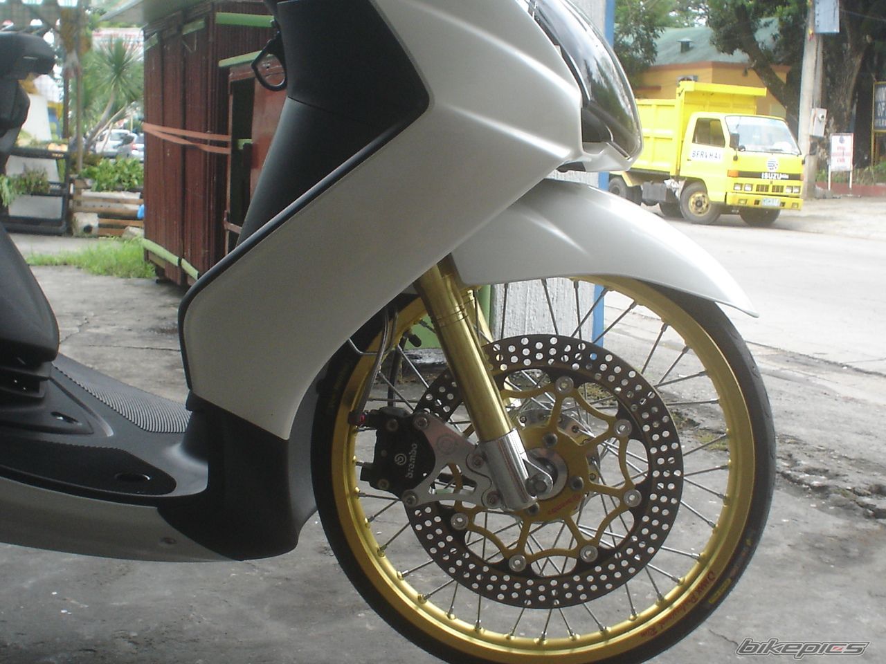 Photo 1693353