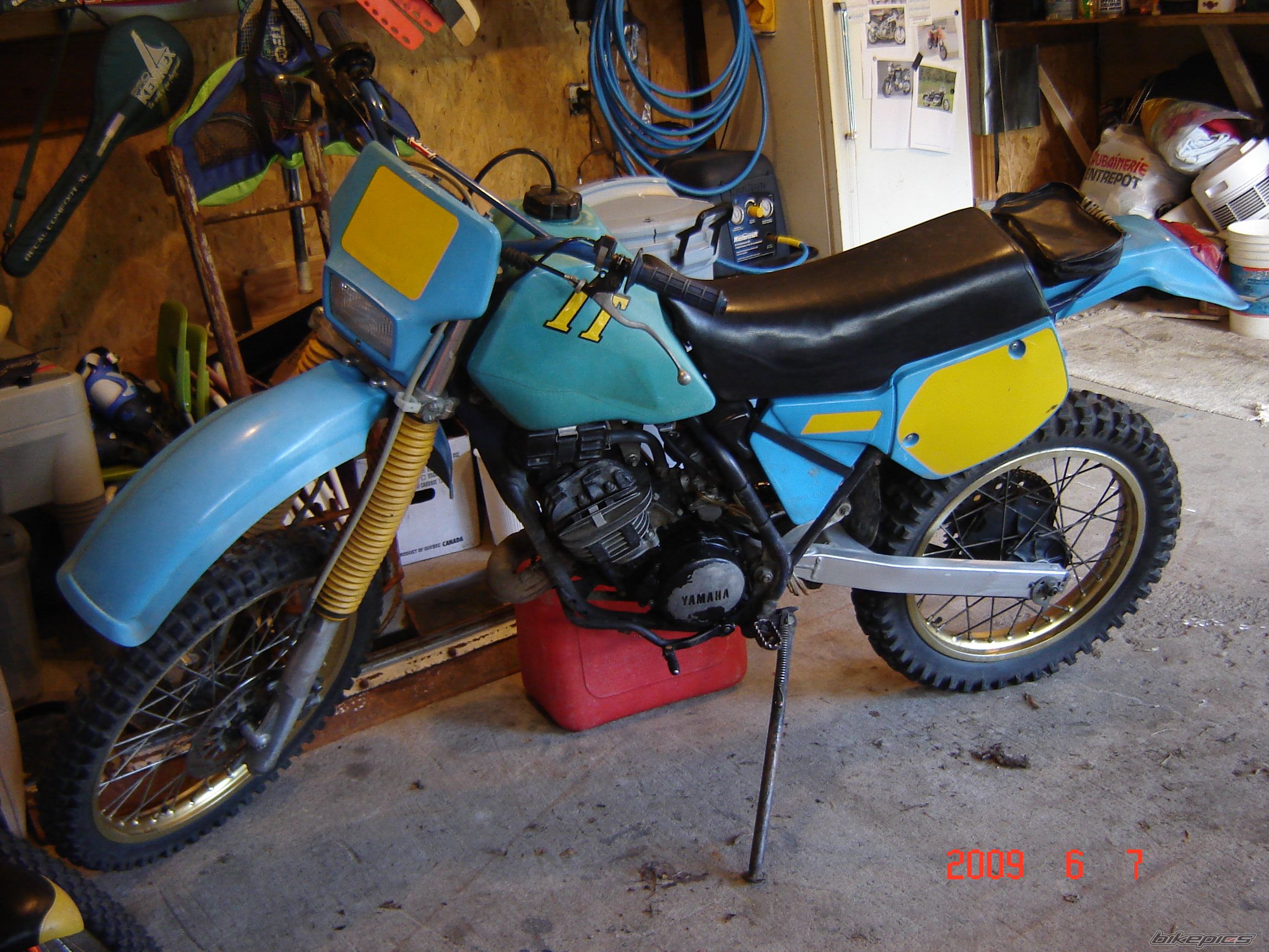 Photo 1693360