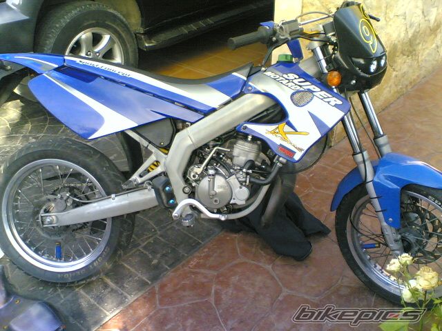 Bike Photo 1693381