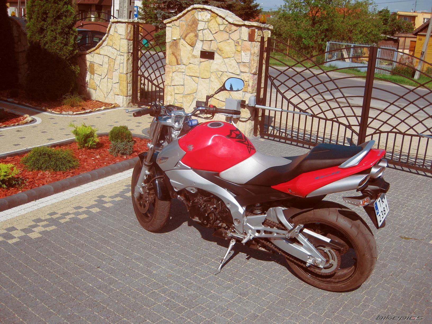 Bike Photo 1693393