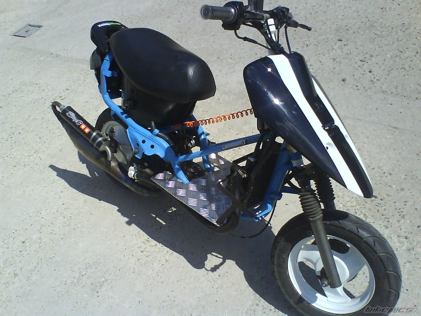 Photo 1693409