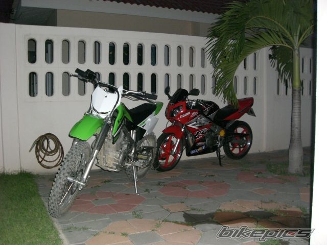 Photo 1693413
