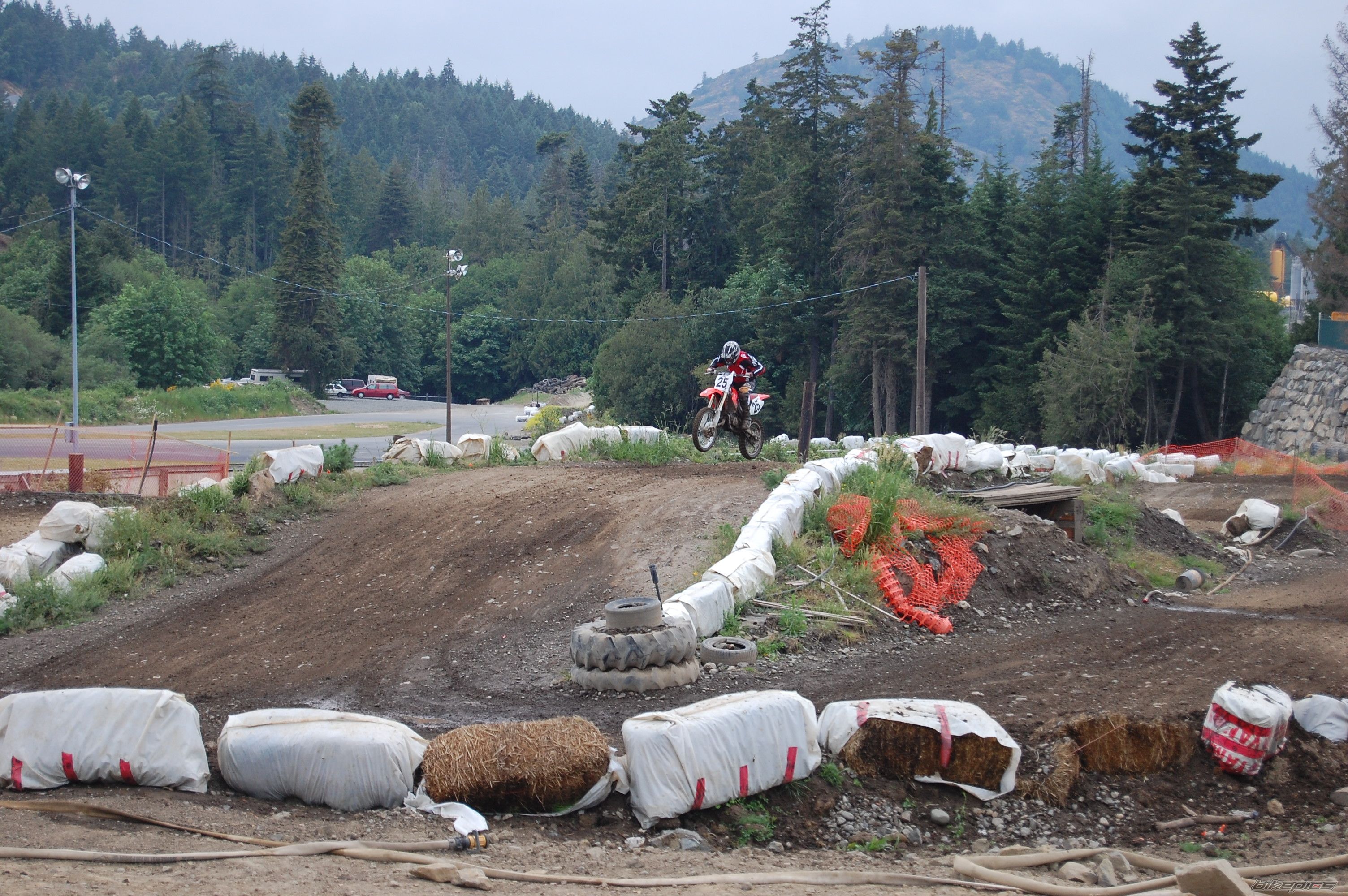 Bike Photo 1693532