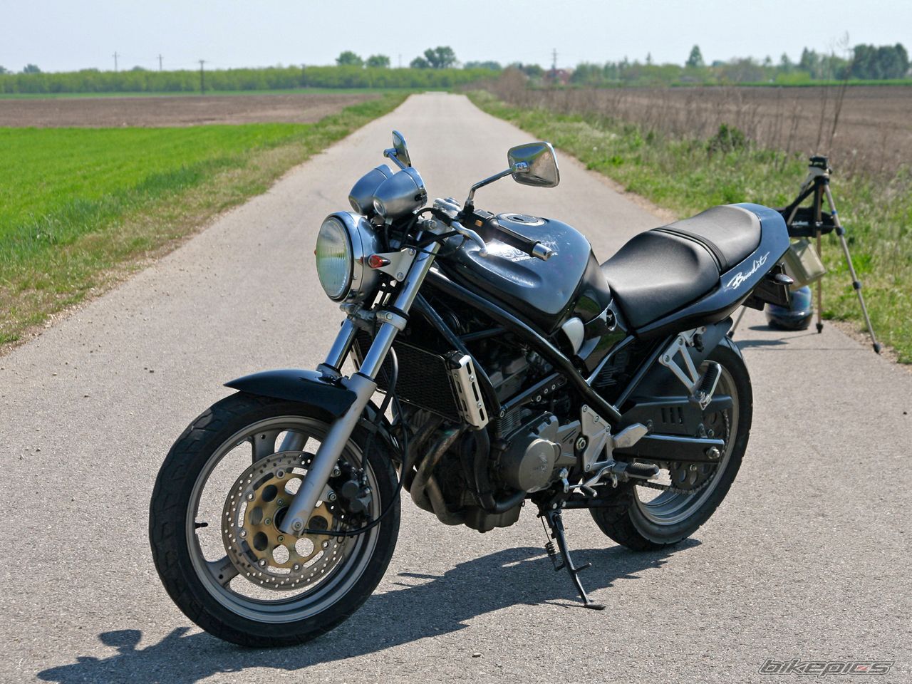 Bike Photo 1693584