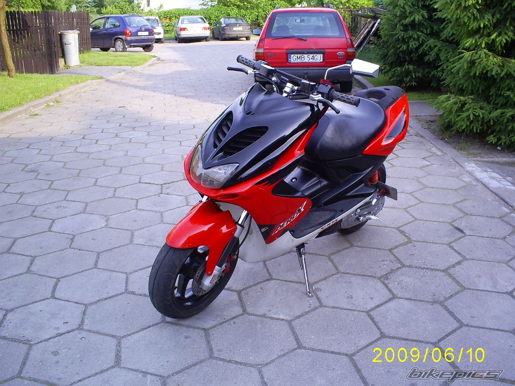 Photo 1693600