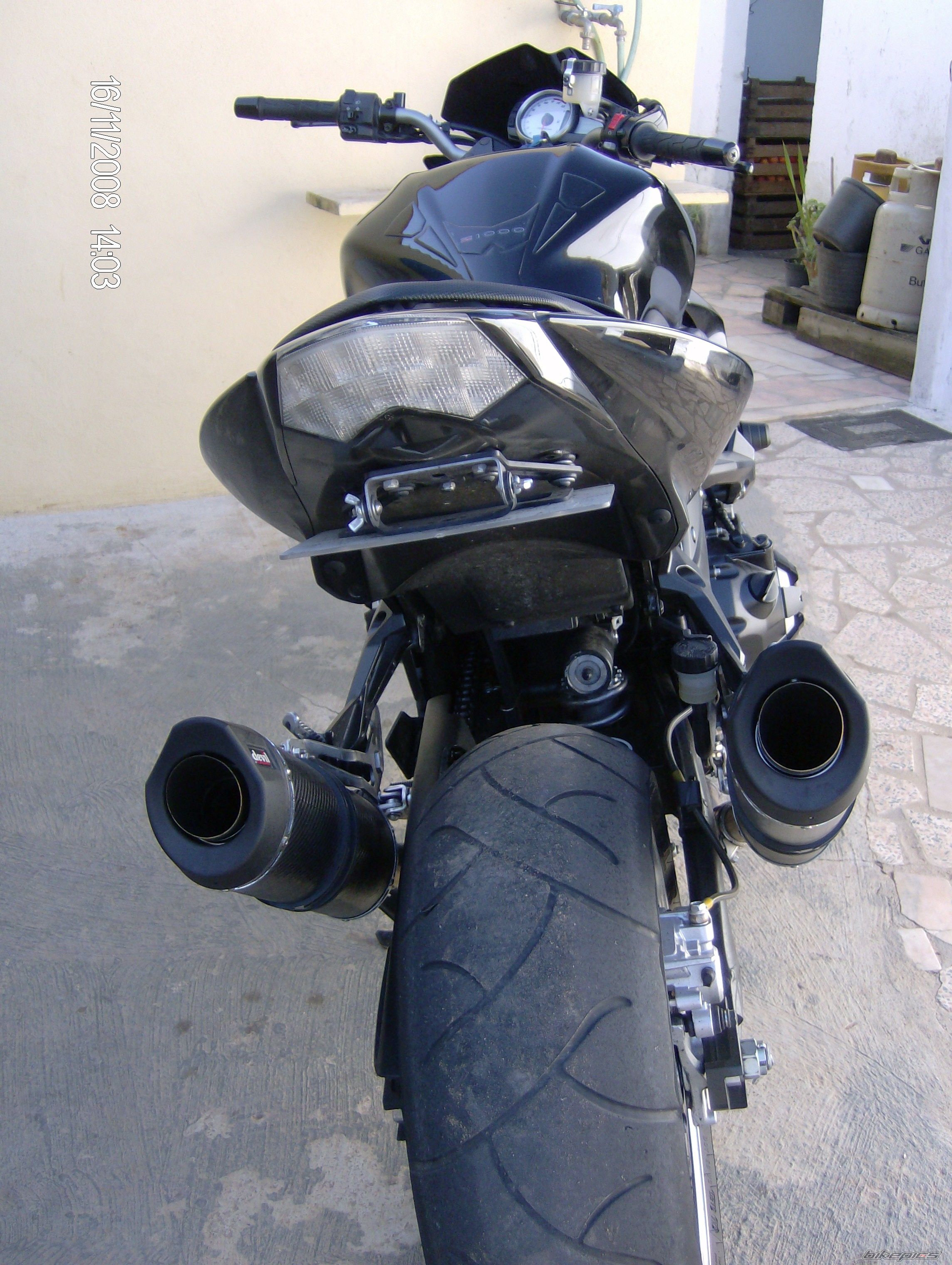 Photo 1693699