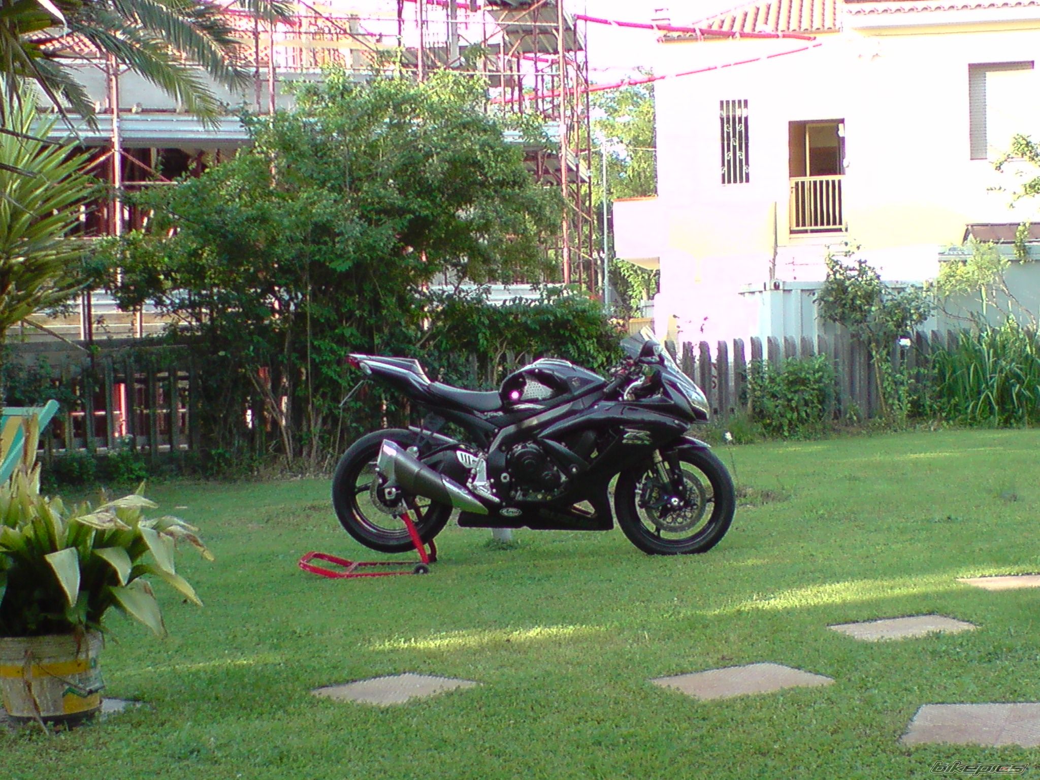 Bike Photo 1693874