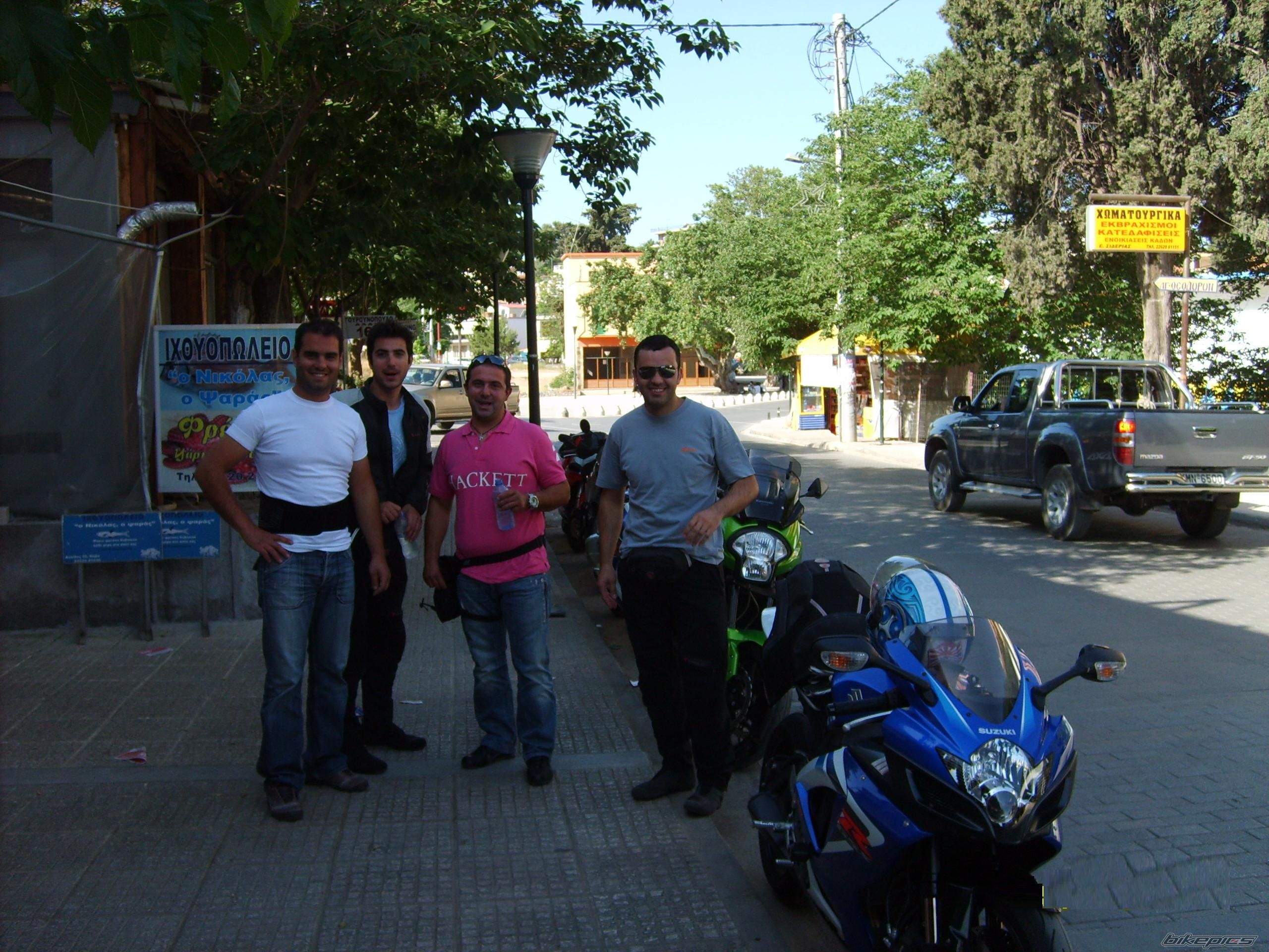 Photo 1693902