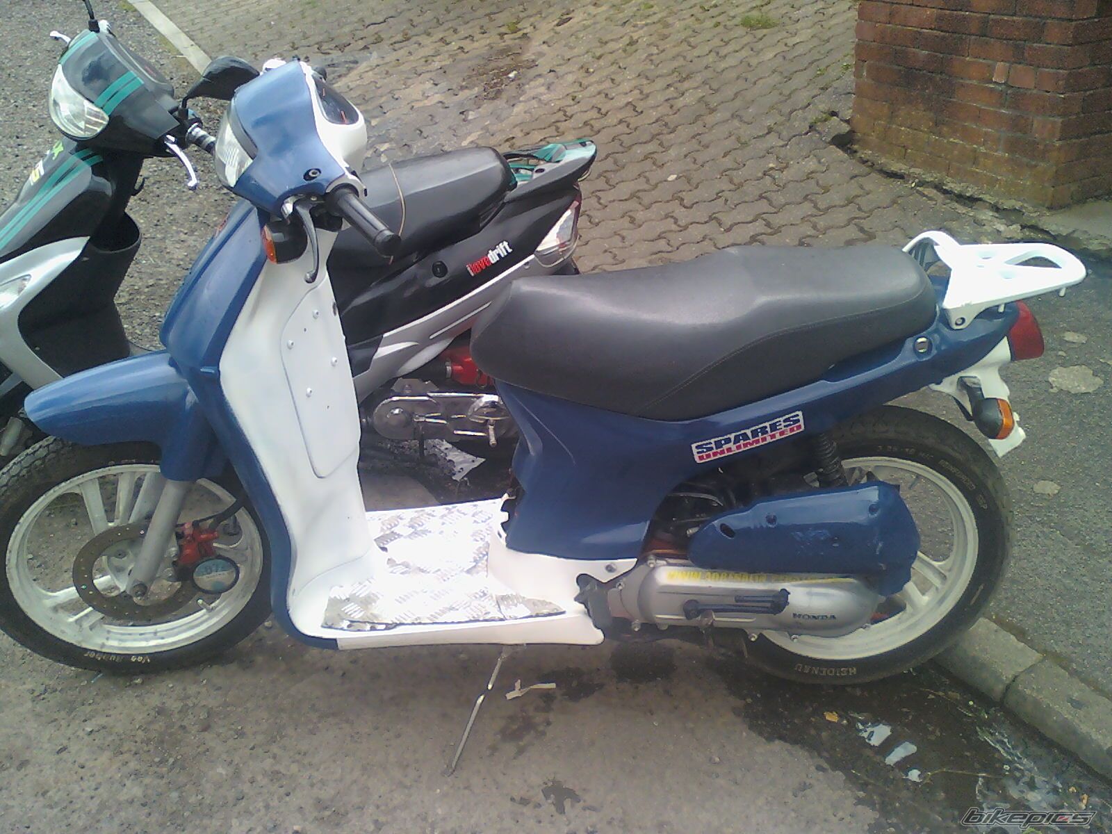 Bike Photo 1693914