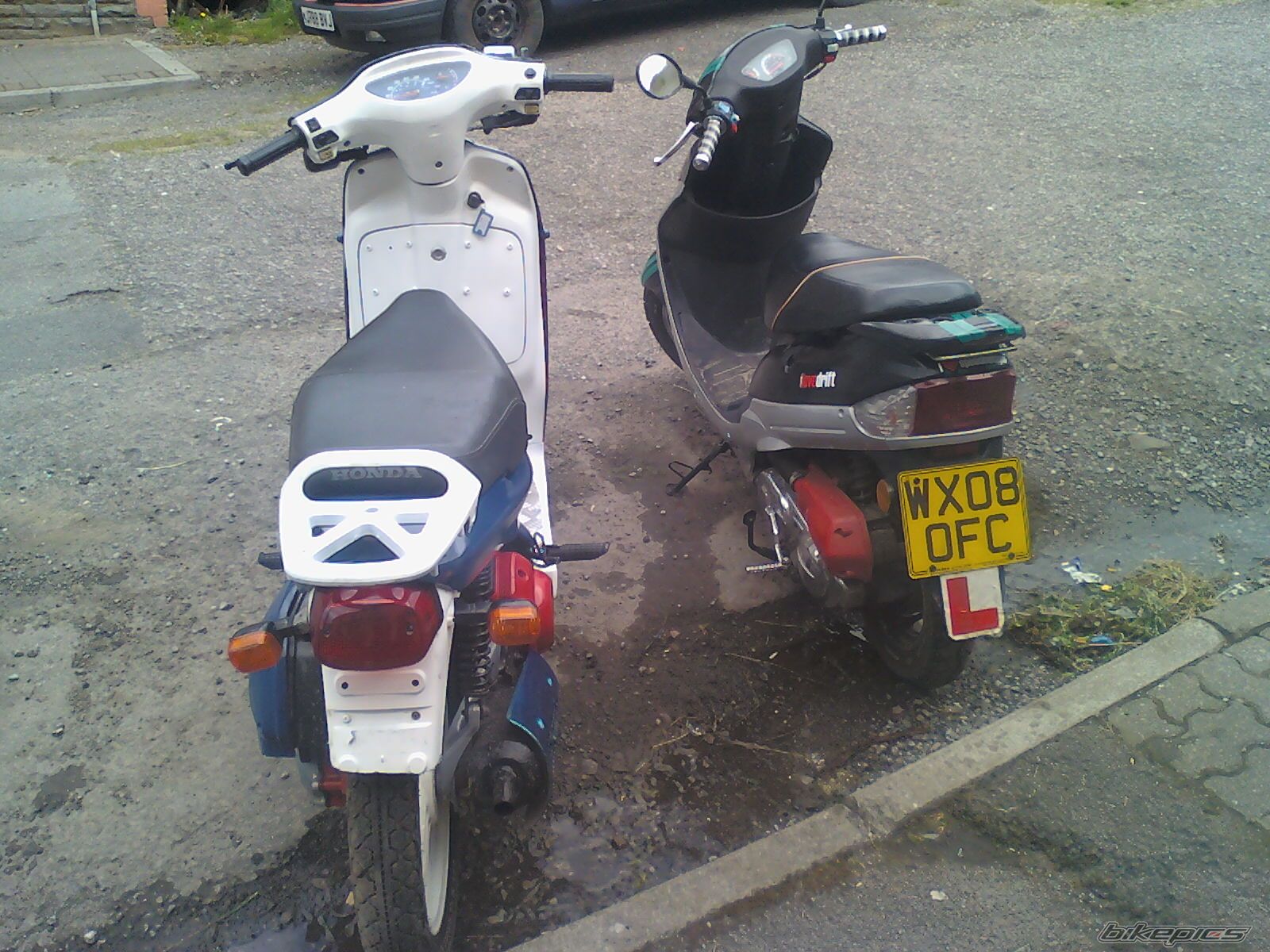 Photo 1693915