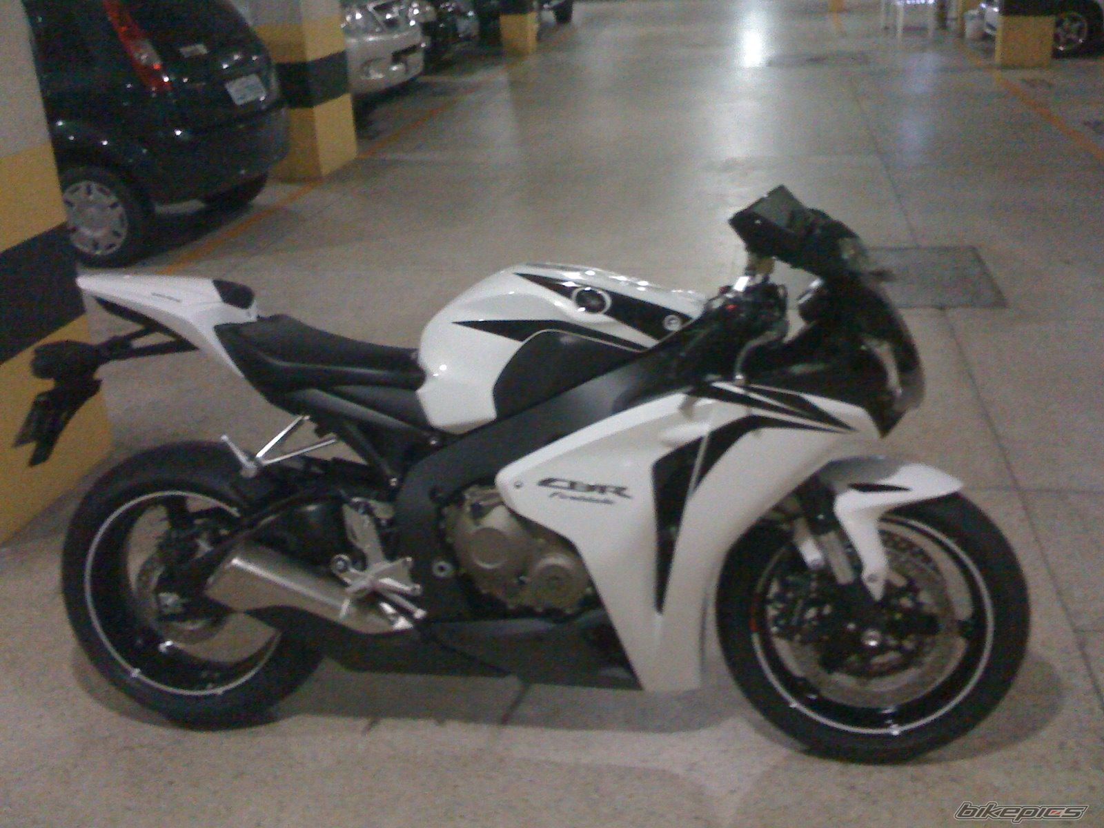 Photo 1693936