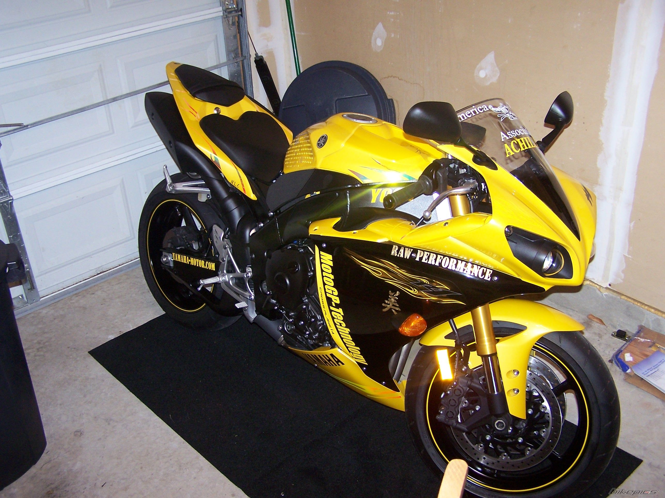 Bike Photo 1694089