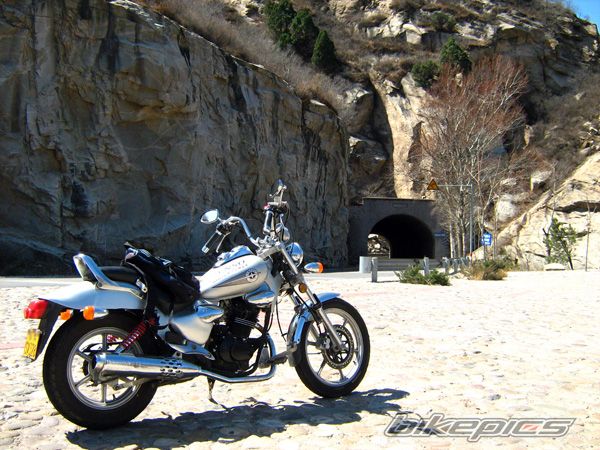 Bike Photo 1694100