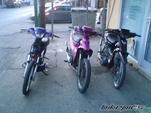 Photo 1694129