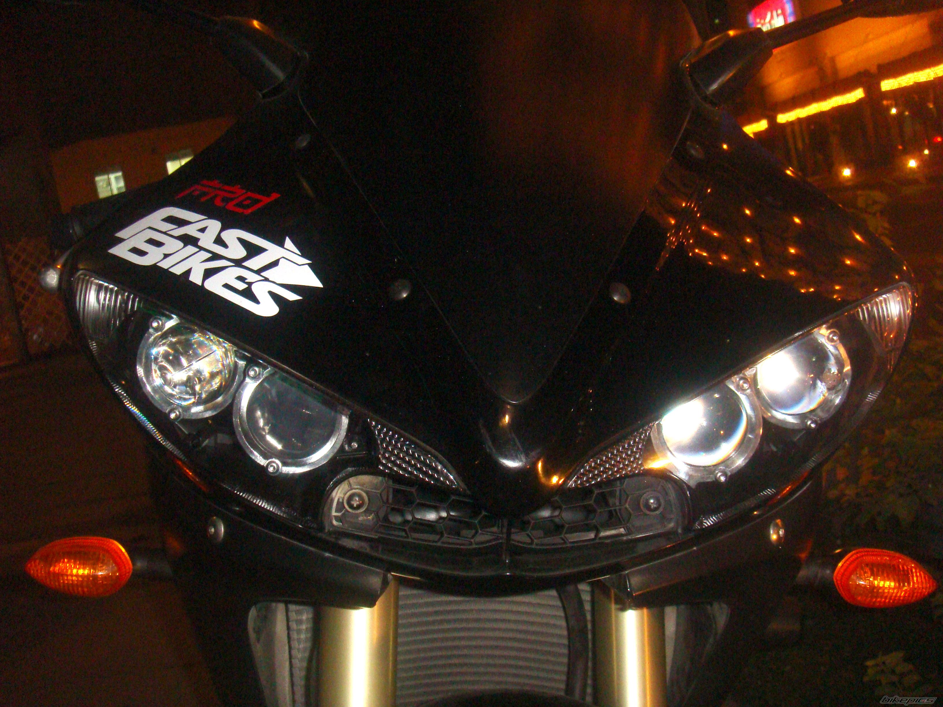 Photo 1694138
