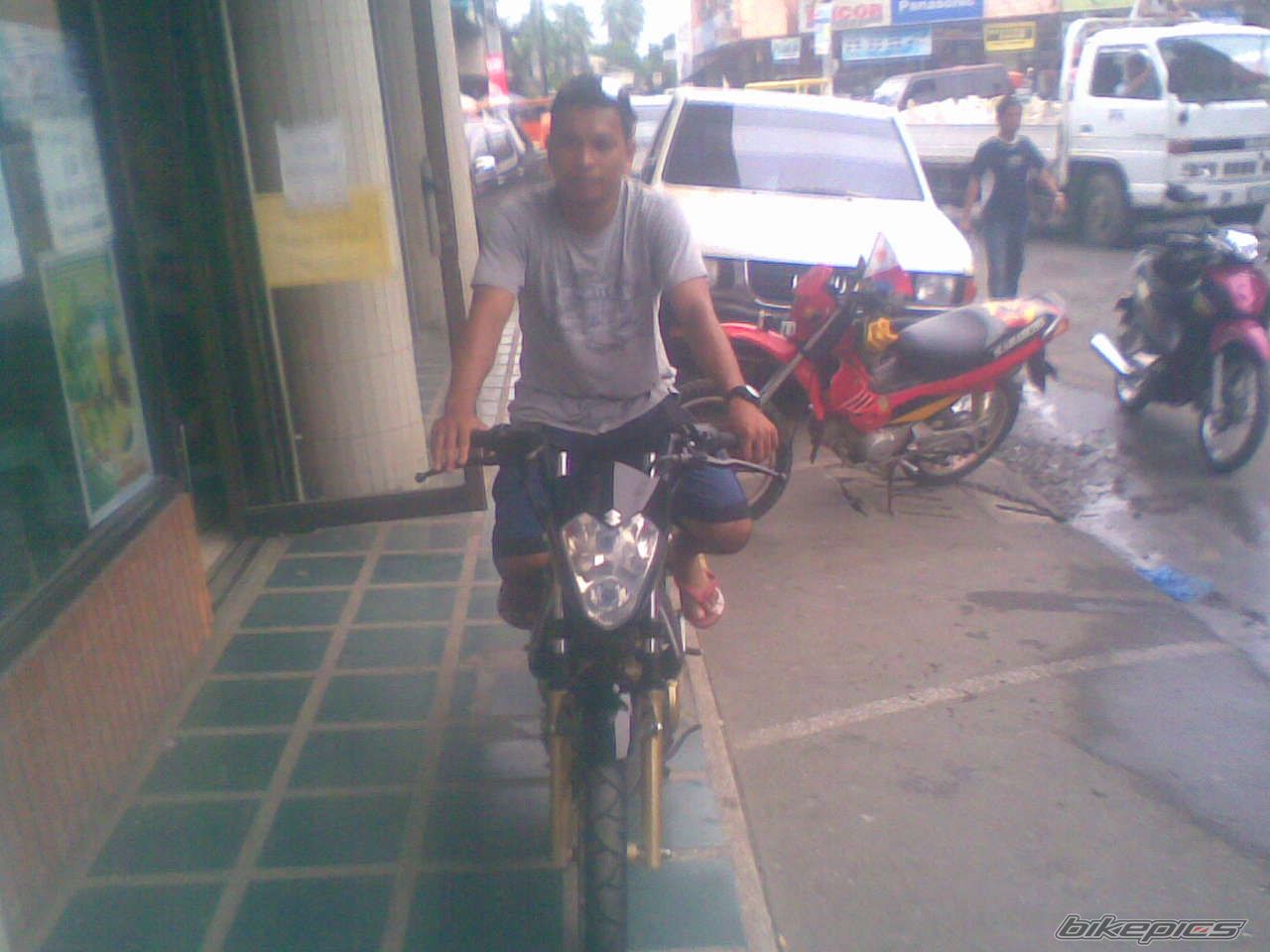 Photo 1694145