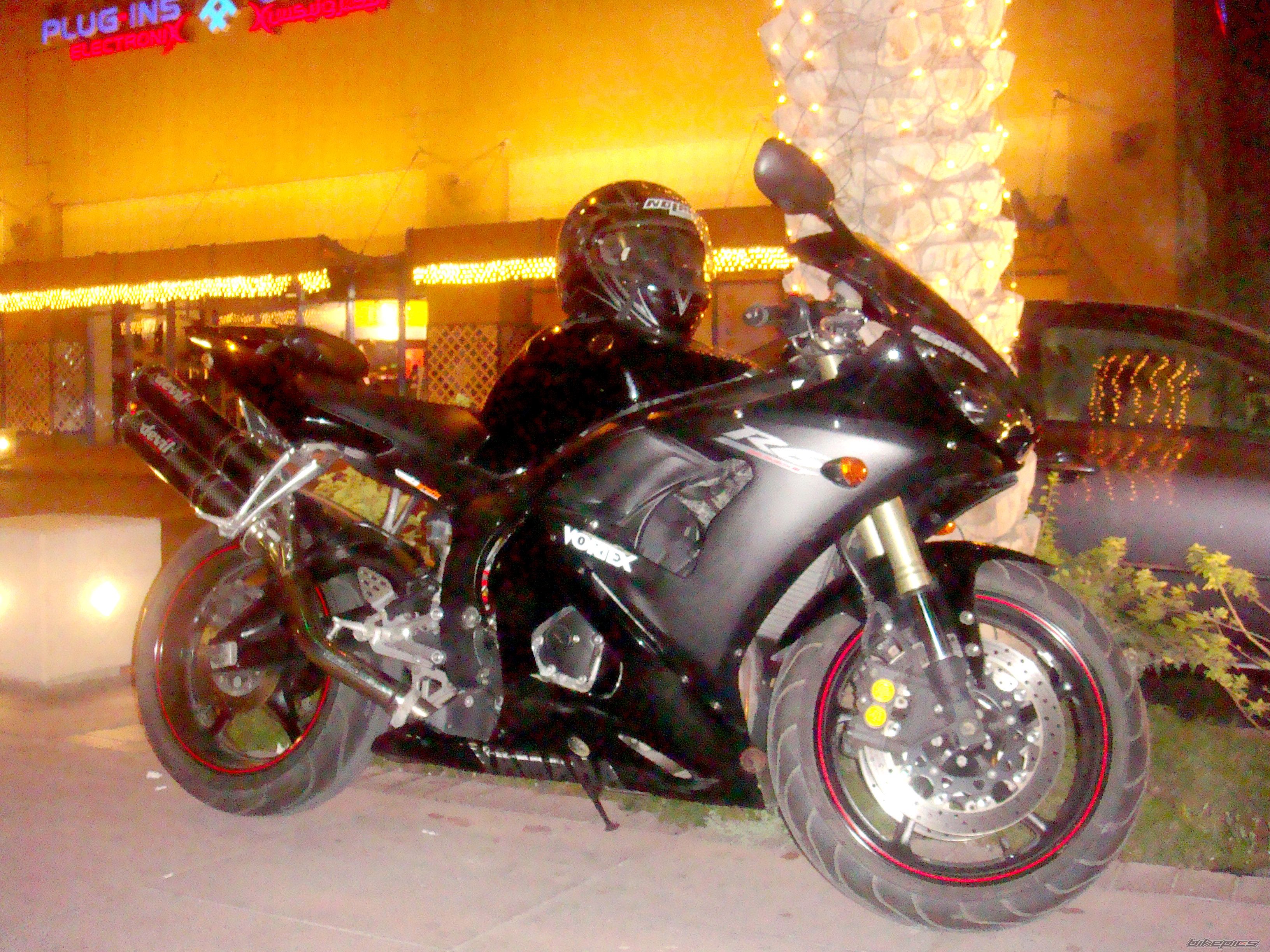 Photo 1694170