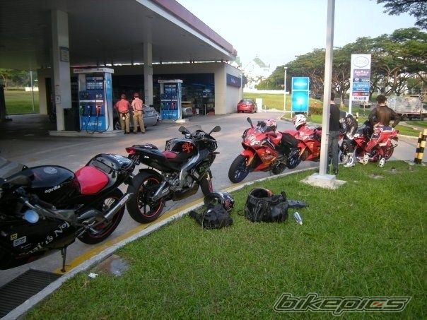 Photo 1694198