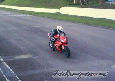 Photo 1694210