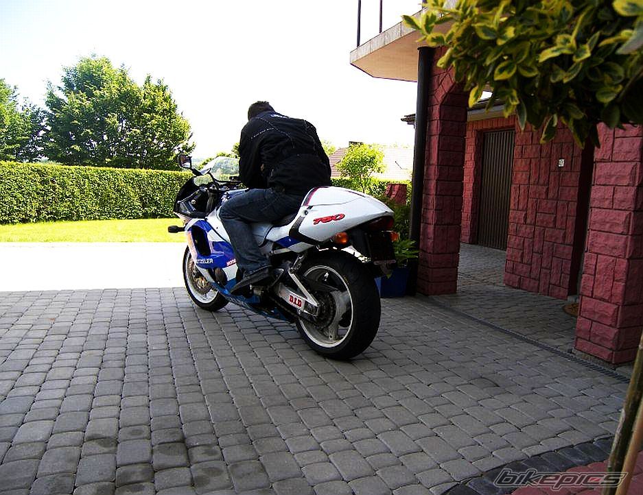 Photo 1694230