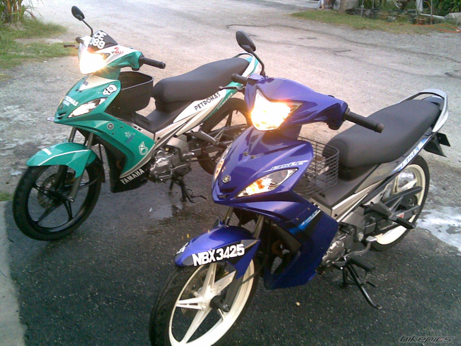 Photo 1694410