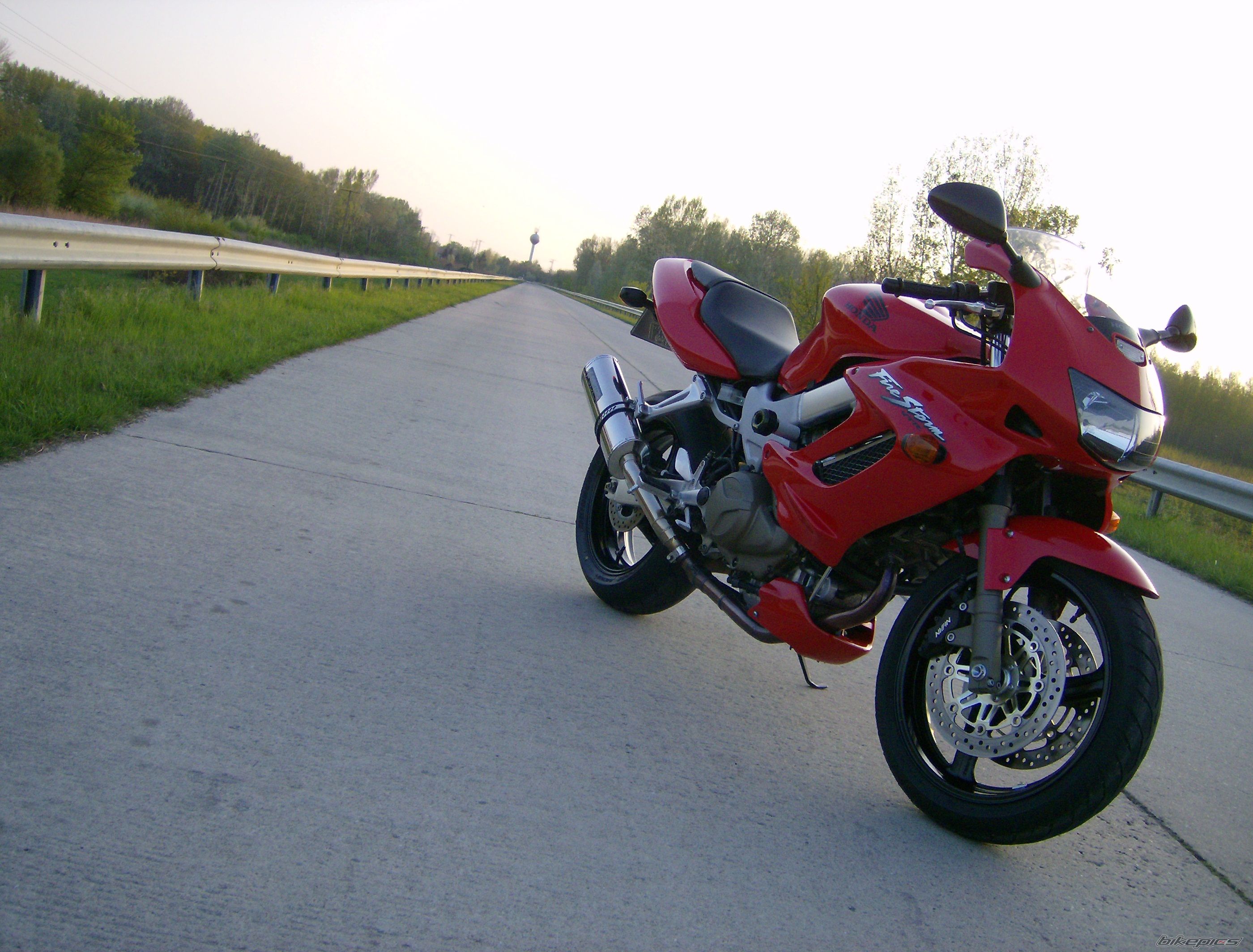 Bike Photo 1694440