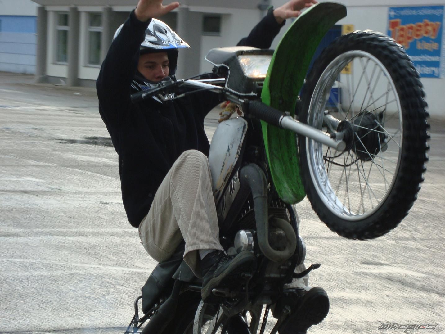 Photo 1694641