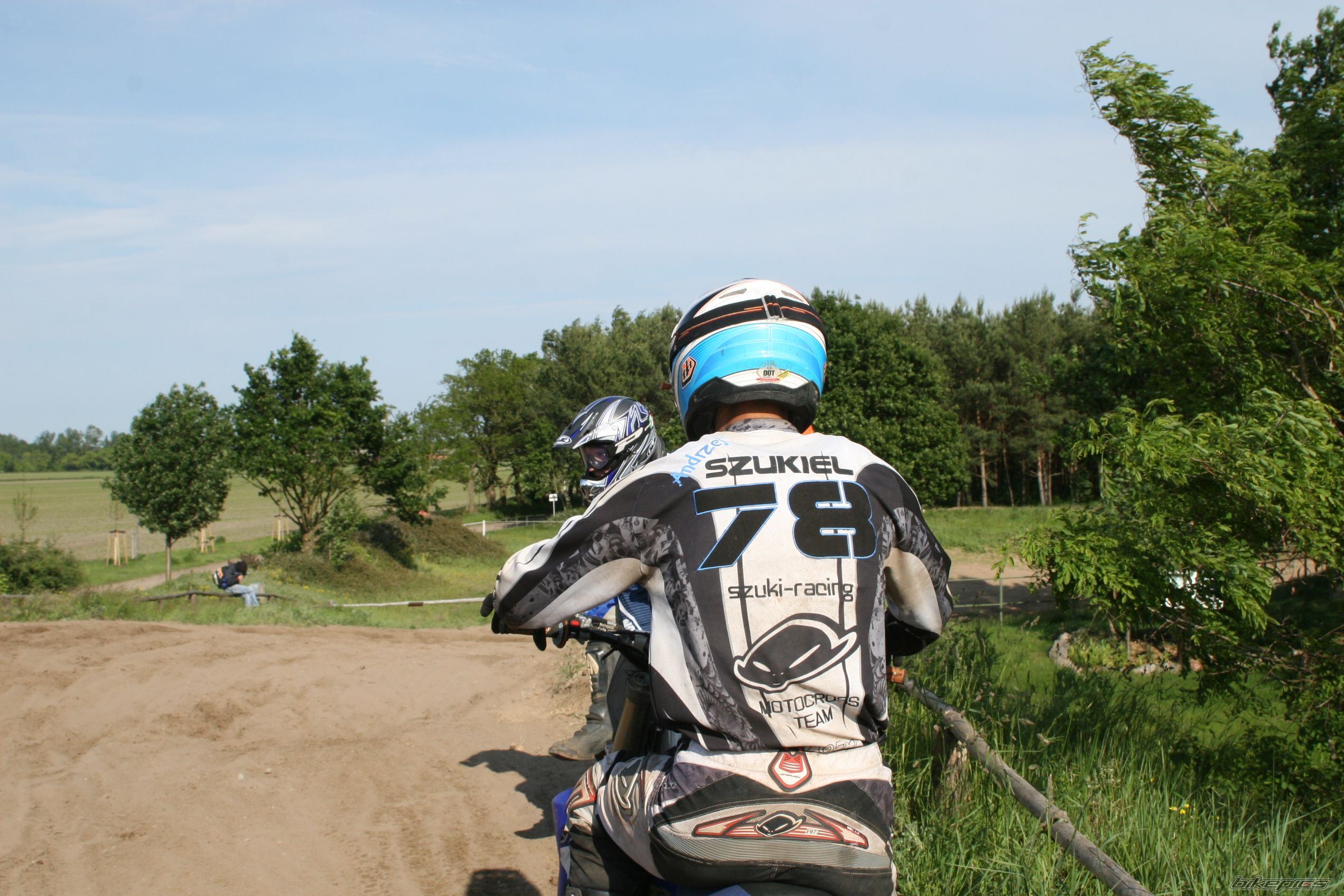 Photo 1694785