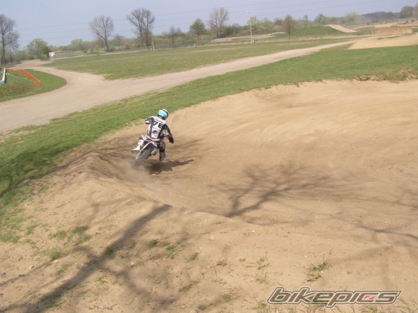 Photo 1694844